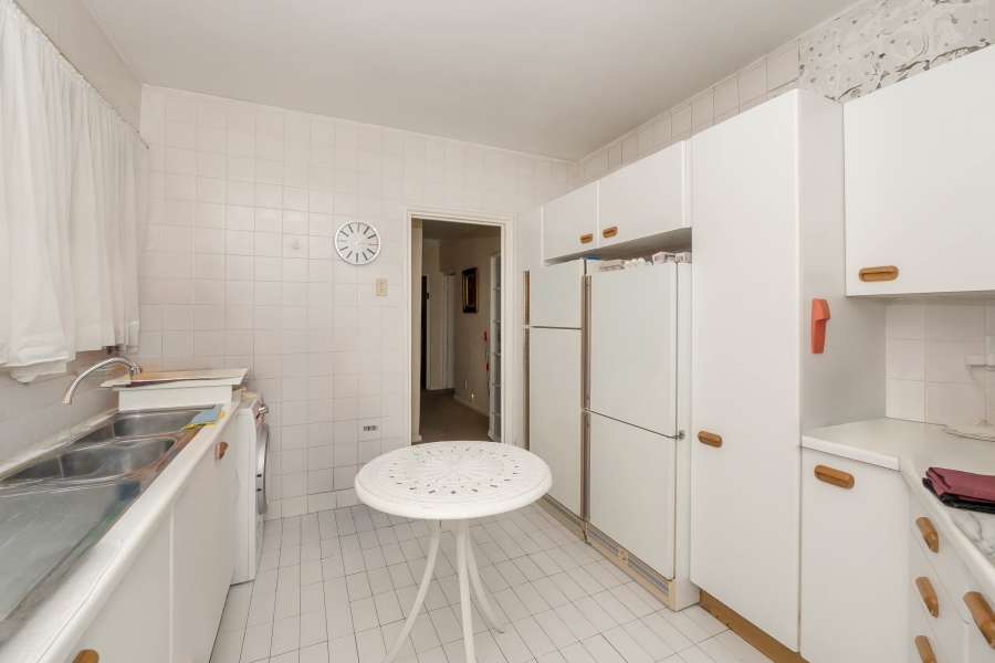 To Let 2 Bedroom Property for Rent in Three Anchor Bay Western Cape